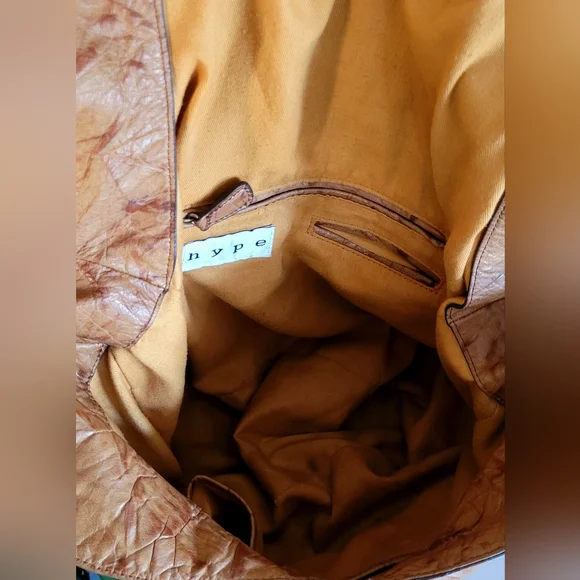 HYPE Leather Bag - Picture 11 of 12